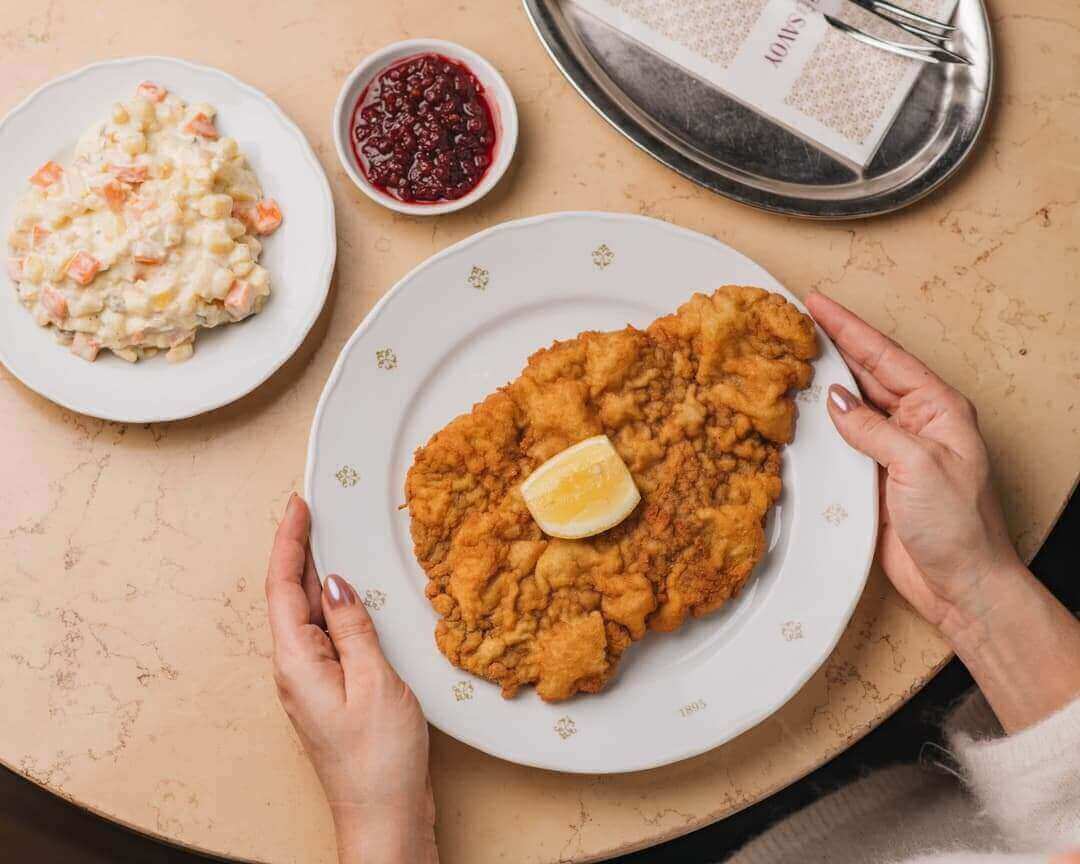 restaurace-cafe-savoy