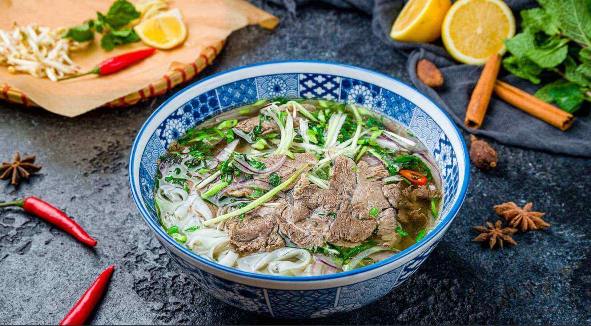 bistro-pho-vietnam-tuan-lan